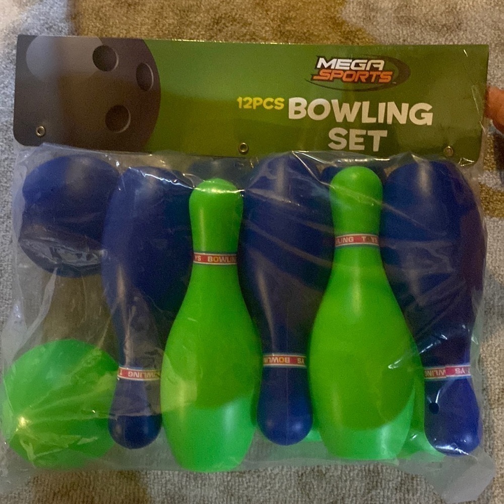 Mega Sports Plastic Child Bowling Set